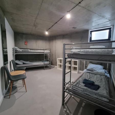 Industrialna Piwnica Hostel Gdansk Ngoại thất bức ảnh