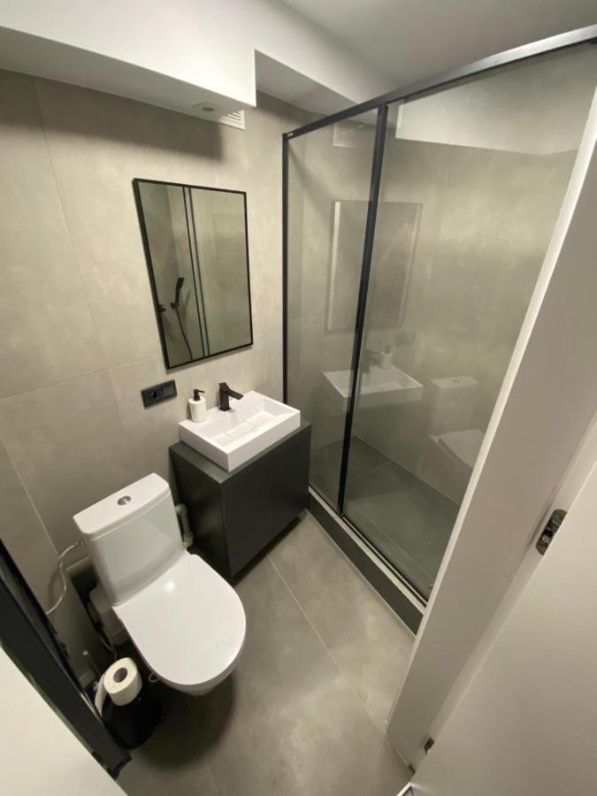 Industrialna Piwnica Hostel Gdansk Ngoại thất bức ảnh