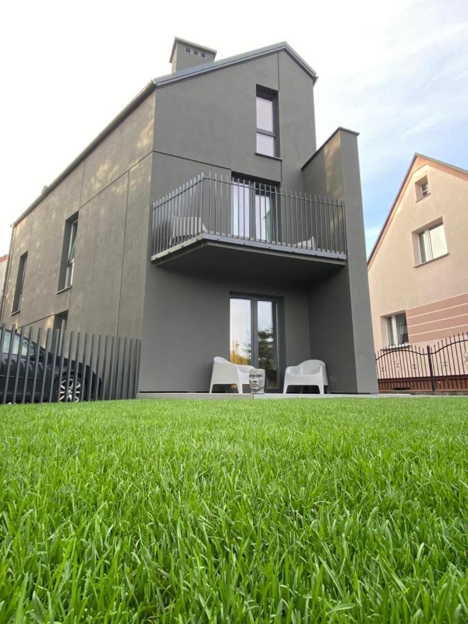 Industrialna Piwnica Hostel Gdansk Ngoại thất bức ảnh