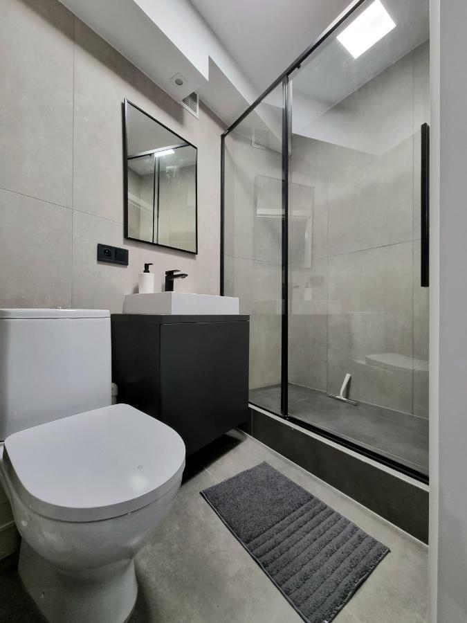 Industrialna Piwnica Hostel Gdansk Ngoại thất bức ảnh